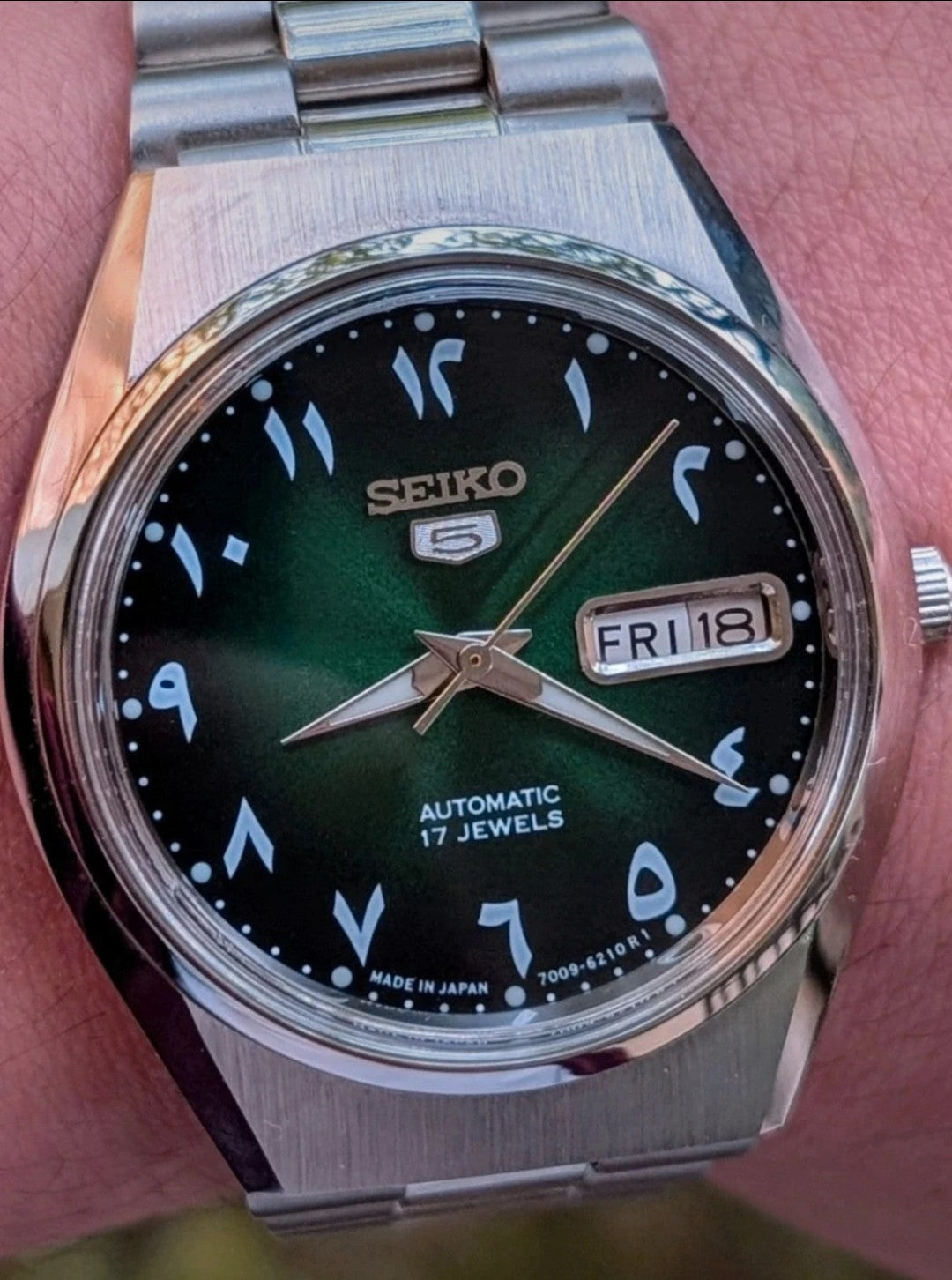 Seiko 5 Arabic dial 6309 green